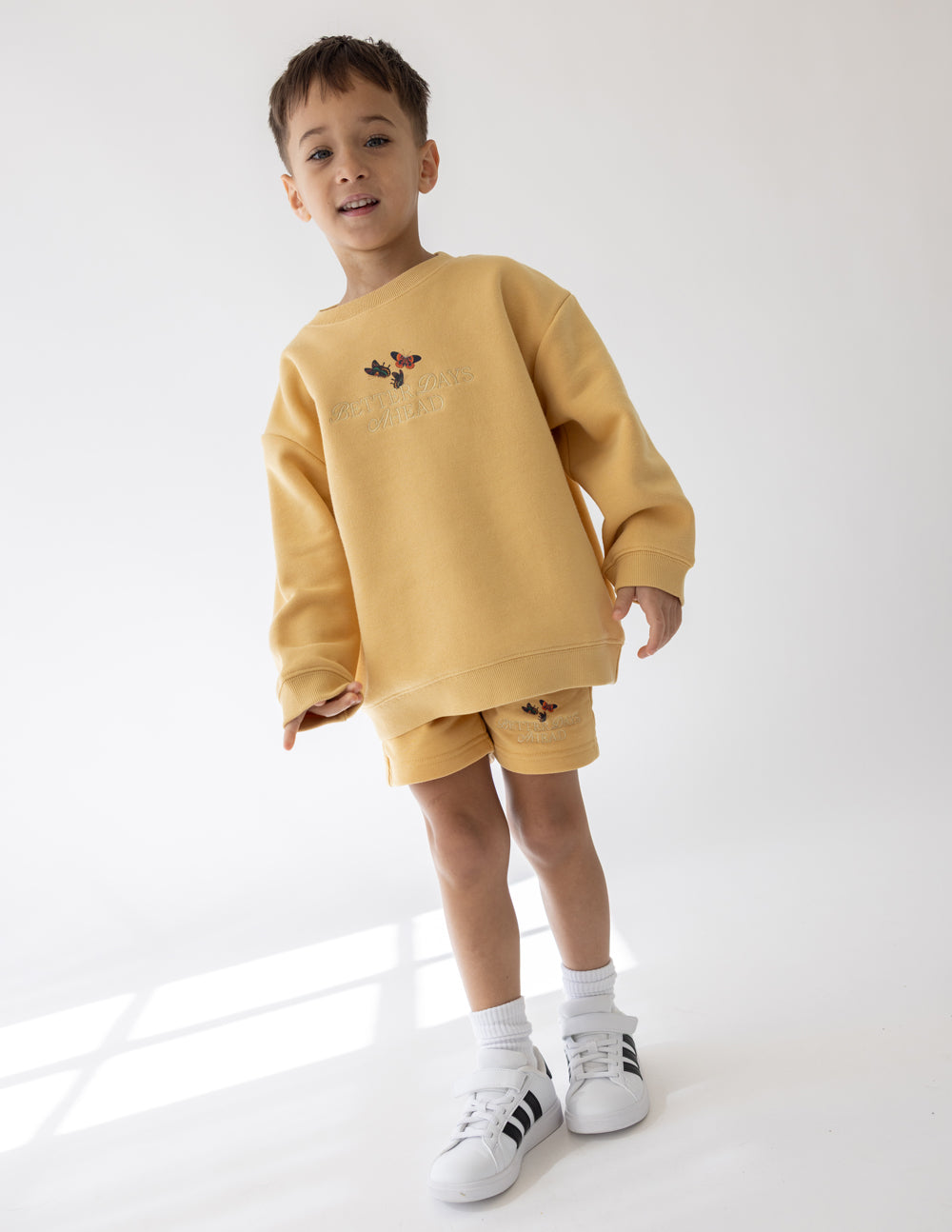 Better Days Schmetterling Kinder Crewneck