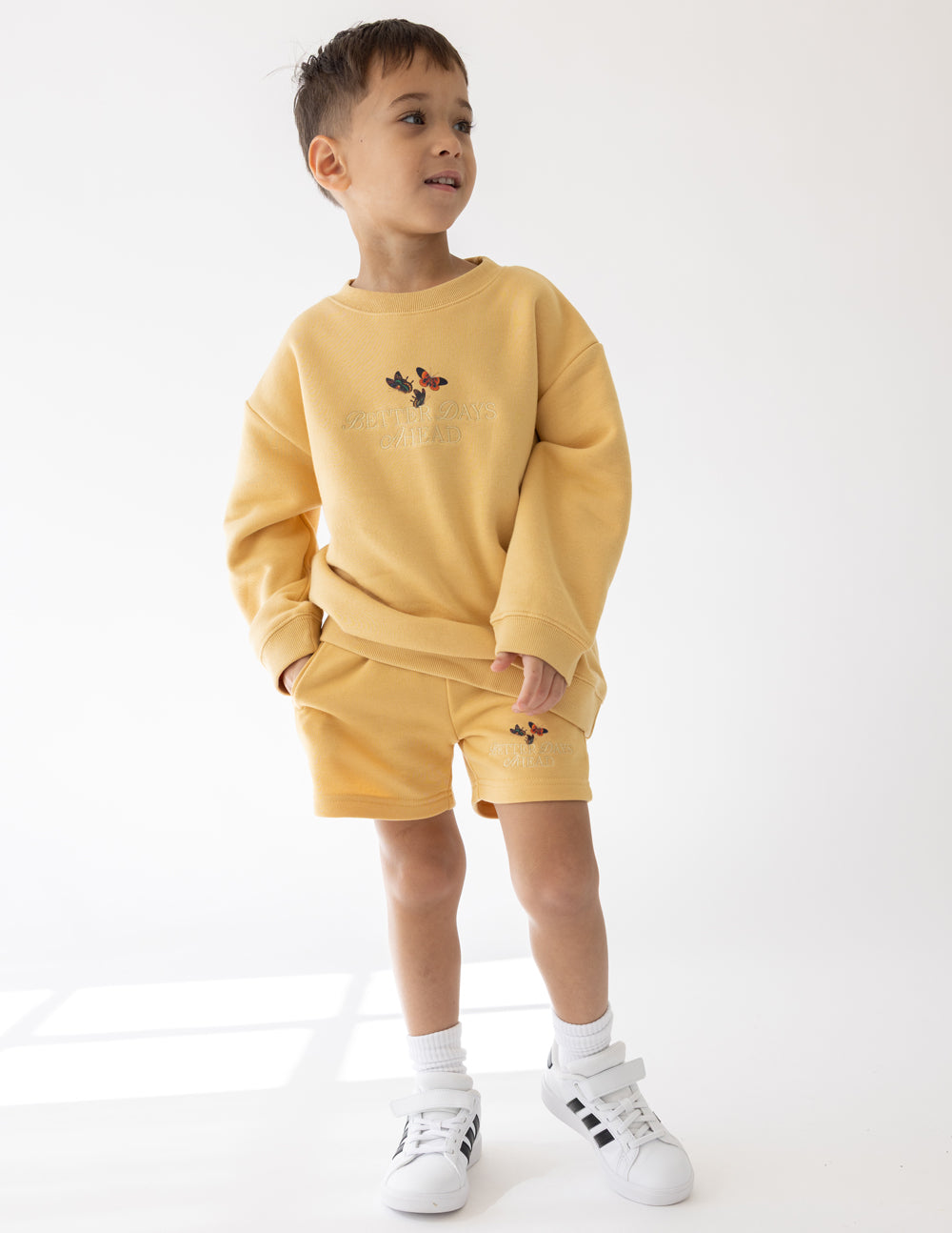 Better Days Schmetterling Kinder Crewneck