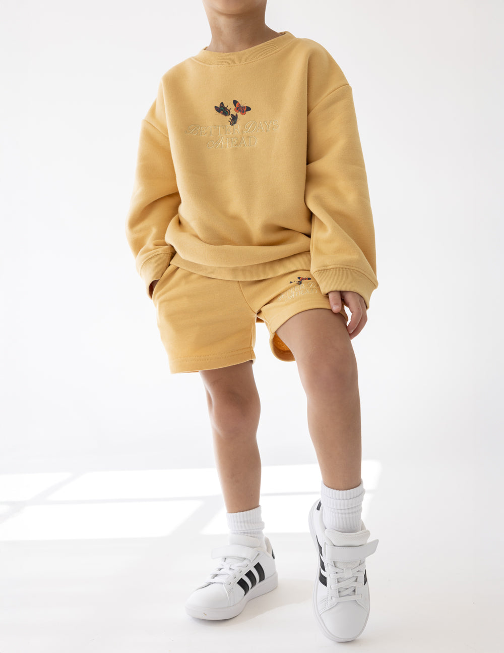 Better Days Schmetterling Kinder Crewneck
