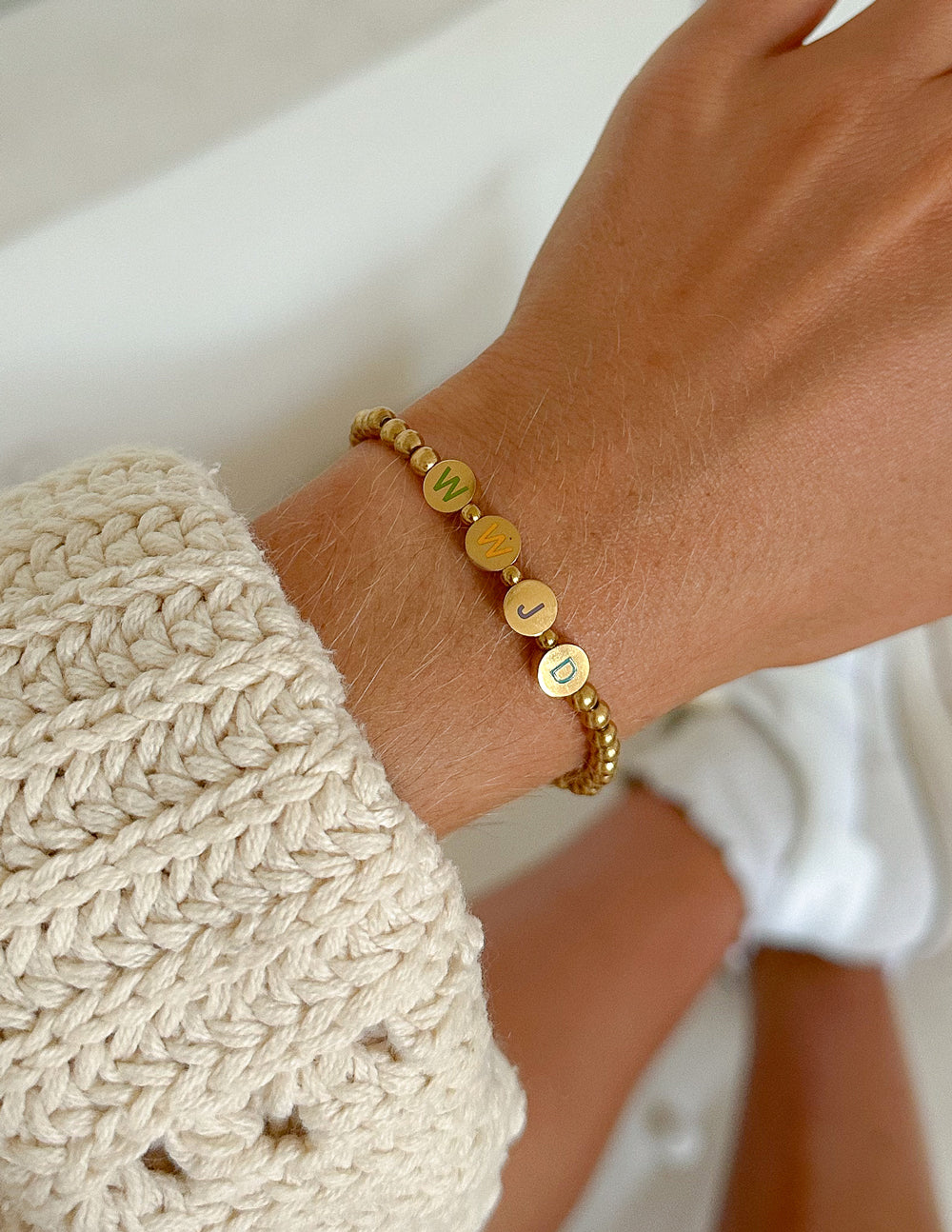 Gold WWJD Buchstabenarmband